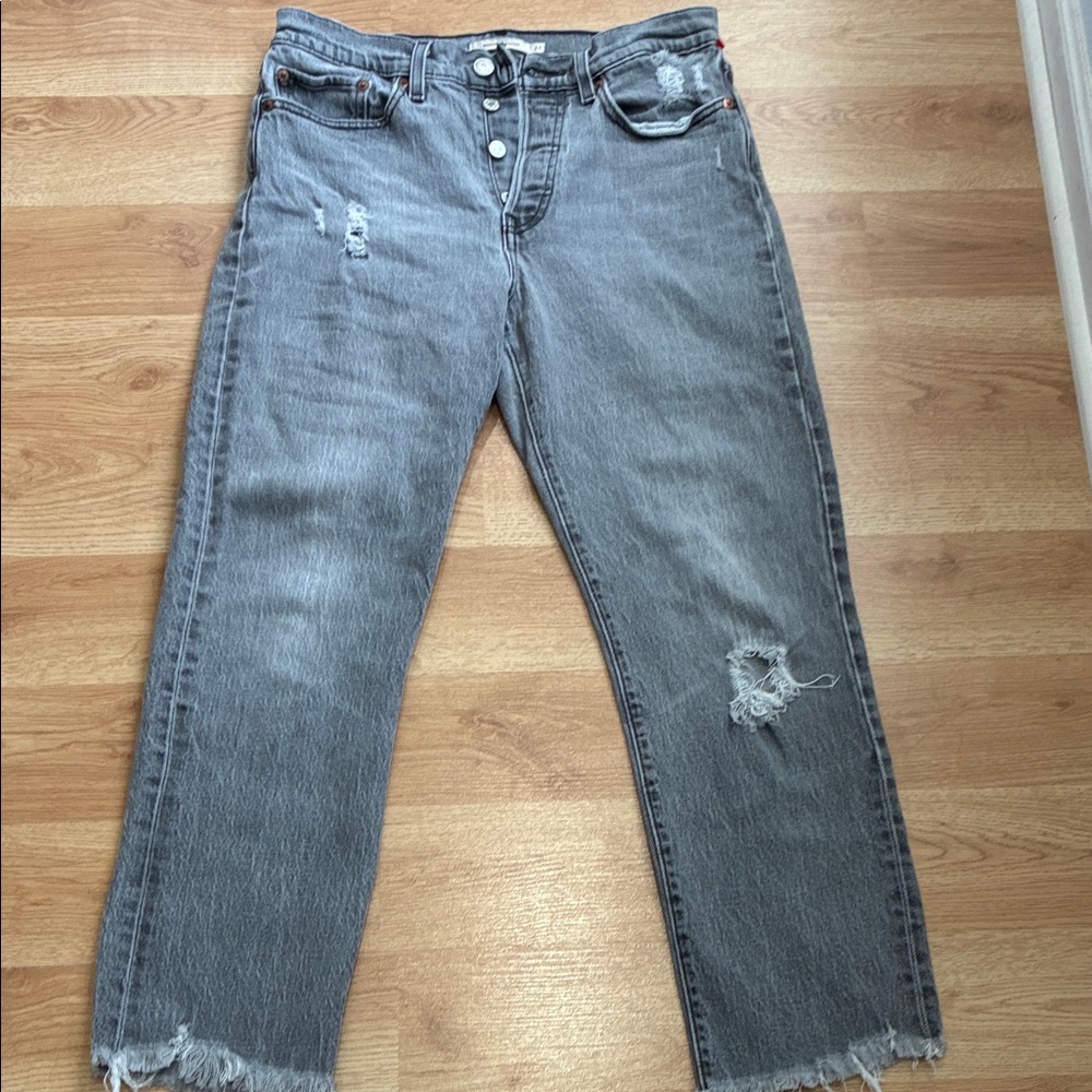 Levi’s wedgie straight jeans size 27